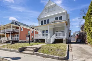 647 Jackson St, Oshkosh, WI 54901 - Photo 1