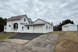 W7332 3 5 Rd, Menominee, MI 49858 - Photo 1