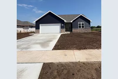 4634 Paul Lane, Green Bay, WI 54313 - Photo 1