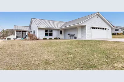 840 Buffalo Ridge Lane, Waupaca, WI 54981 - Photo 1