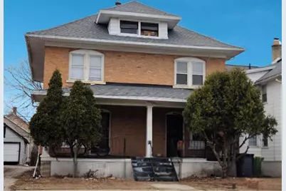 326 S Main Street, Fond du Lac, WI 54935 - Photo 1