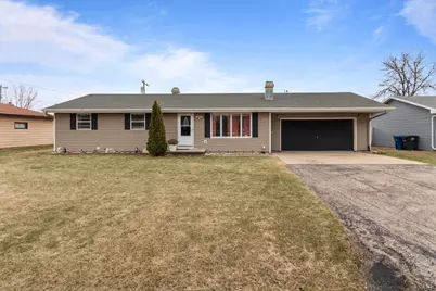 1609 Maloa Street, Menasha, WI 54952 - Photo 1