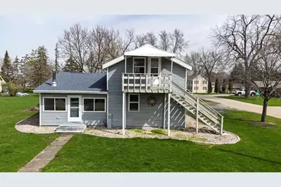 104 N 3rd Avenue, Winneconne, WI 54986 - Photo 1
