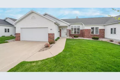 3216 N Barkwood Lane #44, Appleton, WI 54914 - Photo 1
