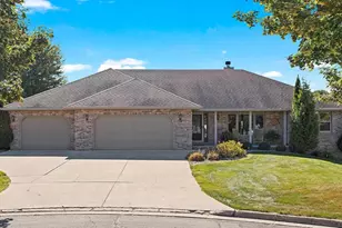 2656 Soman Ct, Green Bay, WI 54302 - Photo 1