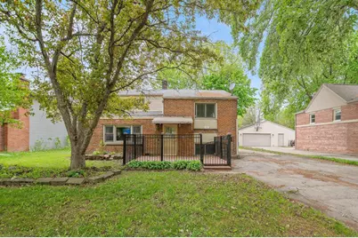 745 Carver Lane, Menasha, WI 54952 - Photo 1