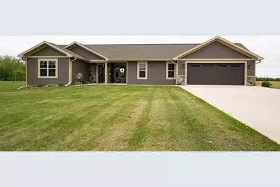 N5839 Esterbrook Road, Fond du Lac, WI 54937 - Photo 1