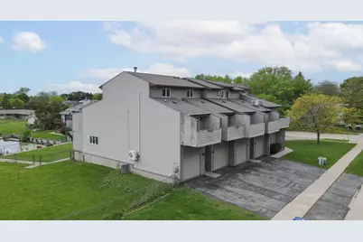 1017 Greenwood Court, Oshkosh, WI 54901 - Photo 1