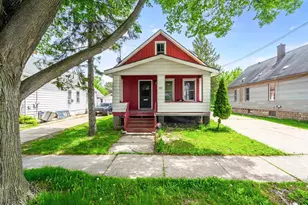 909 S Oakland Ave, Green Bay, WI 54304 - Photo 1