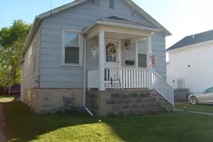 1330 Ceape Ave, Oshkosh, WI 54901 - Photo 1