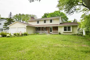 2584 S Trillium Circle, Green Bay, WI 54313 - Photo 1