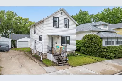 369 W Division Street, Fond du Lac, WI 54935 - Photo 1
