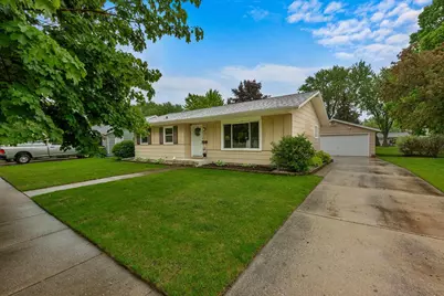 116 Woodward Street, Fond du Lac, WI 54935 - Photo 1