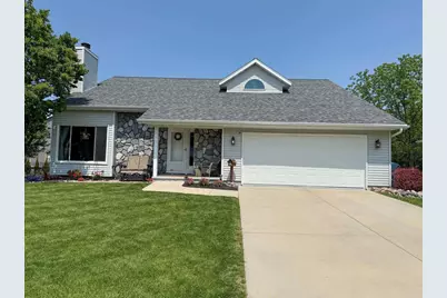 1053 Eastman Lane, Fond du Lac, WI 54935 - Photo 1