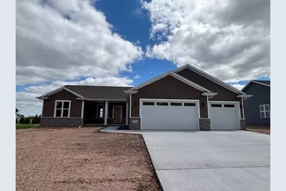 1316 S Jade Drive, Appleton, WI 54915 - Photo 1