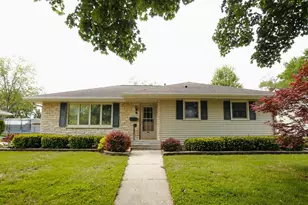 33 N St Josephs Ln, Fond du Lac, WI 54935 - Photo 1