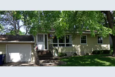 25 N Clinton Avenue, Clintonville, WI 54929 - Photo 1