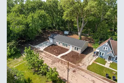 856 Riverlawn Street, Neenah, WI 54956 - Photo 1