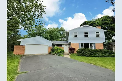 525 Pembrook Court, Neenah, WI 54956 - Photo 1