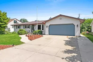 1664 Spruce St, Green Bay, WI 54304 - Photo 1