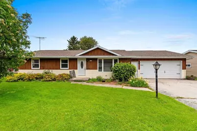 1517 Navarino Street, Algoma, WI 54201 - Photo 1