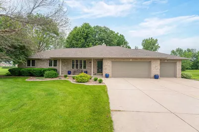 2893 Woodhaven Circle, De Pere, WI 54115 - Photo 1