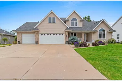 3049 Saybrook Circle, Green Bay, WI 54311 - Photo 1