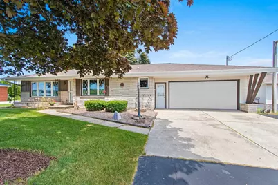 5181 Sth 29, Denmark, WI 54208 - Photo 1