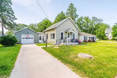 1329 Central Street, Oshkosh, WI 54901 - Photo 1