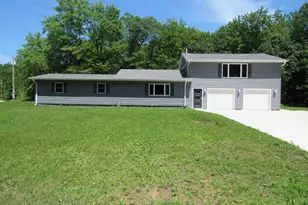 N1476 River Dr, Menominee, MI 49858 - Photo 1