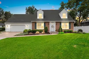 600 Country Club Rd, Green Bay, WI 54313 - Photo 1