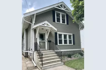 110 Bowen Street, Oshkosh, WI 54901 - Photo 1