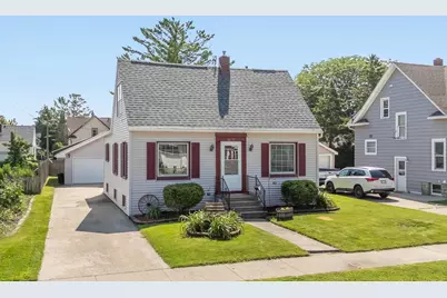 1230 Mt Vernon Street, Oshkosh, WI 54901 - Photo 1