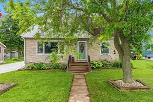 533 Madison St, Reedsville, WI 54230 - Photo 1