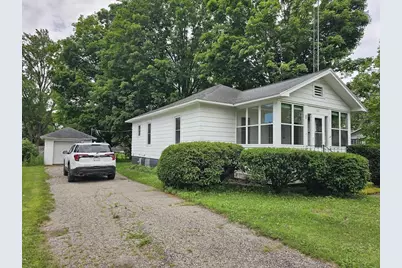 131 W Center Street, Wautoma, WI 54982 - Photo 1