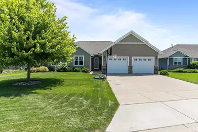 971 Lotus Trail, Menasha, WI 54952 - Photo 1