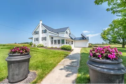6292 Algoma Road, Luxemburg, WI 54217 - Photo 1