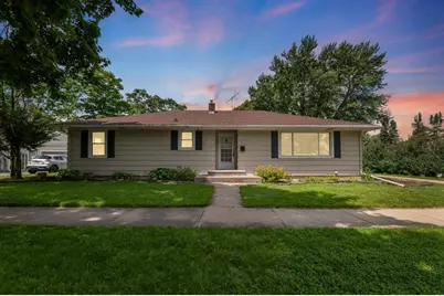 1413 N Gillett Street, Appleton, WI 54914 - Photo 1