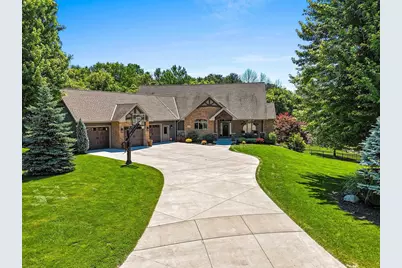 2592 Remington Court, Green Bay, WI 54302 - Photo 1