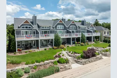 416 S 3rd Avenue #102, Sturgeon Bay, WI 54235 - Photo 1