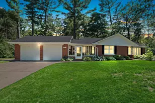 2864 St Ann Dr, Green Bay, WI 54311 - Photo 1