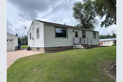 113 Waupaca Street, Clintonville, WI 54929 - Photo 1