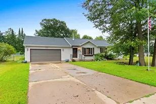 920 S Prospect St, Shawano, WI 54166 - Photo 1