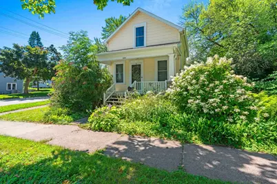 1025 S Lawe Street, Appleton, WI 54915 - Photo 1