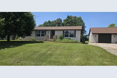 1712 Cedarview Drive, Saint Cloud, WI 53079 - Photo 1