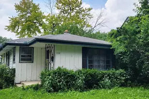 5709 N 93rd St, Milwaukee, WI 53225 - Photo 1