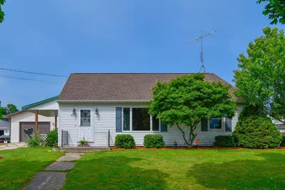 303 Church Street, Algoma, WI 54201 - Photo 1