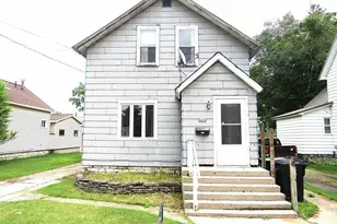 3416 13th St, Menominee, MI 49858 - Photo 1