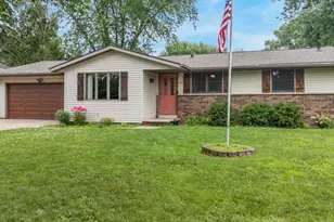 1725 Arnold Dr, Green Bay, WI 54304 - Photo 1