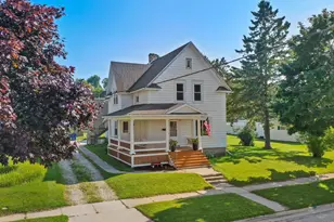 412 Miller St, Kewaunee, WI 54216 - Photo 1